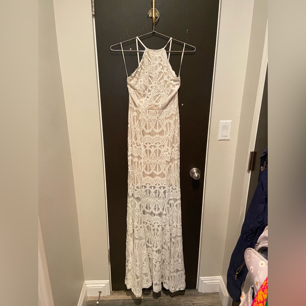 Missguided White Lace Maxi Dress